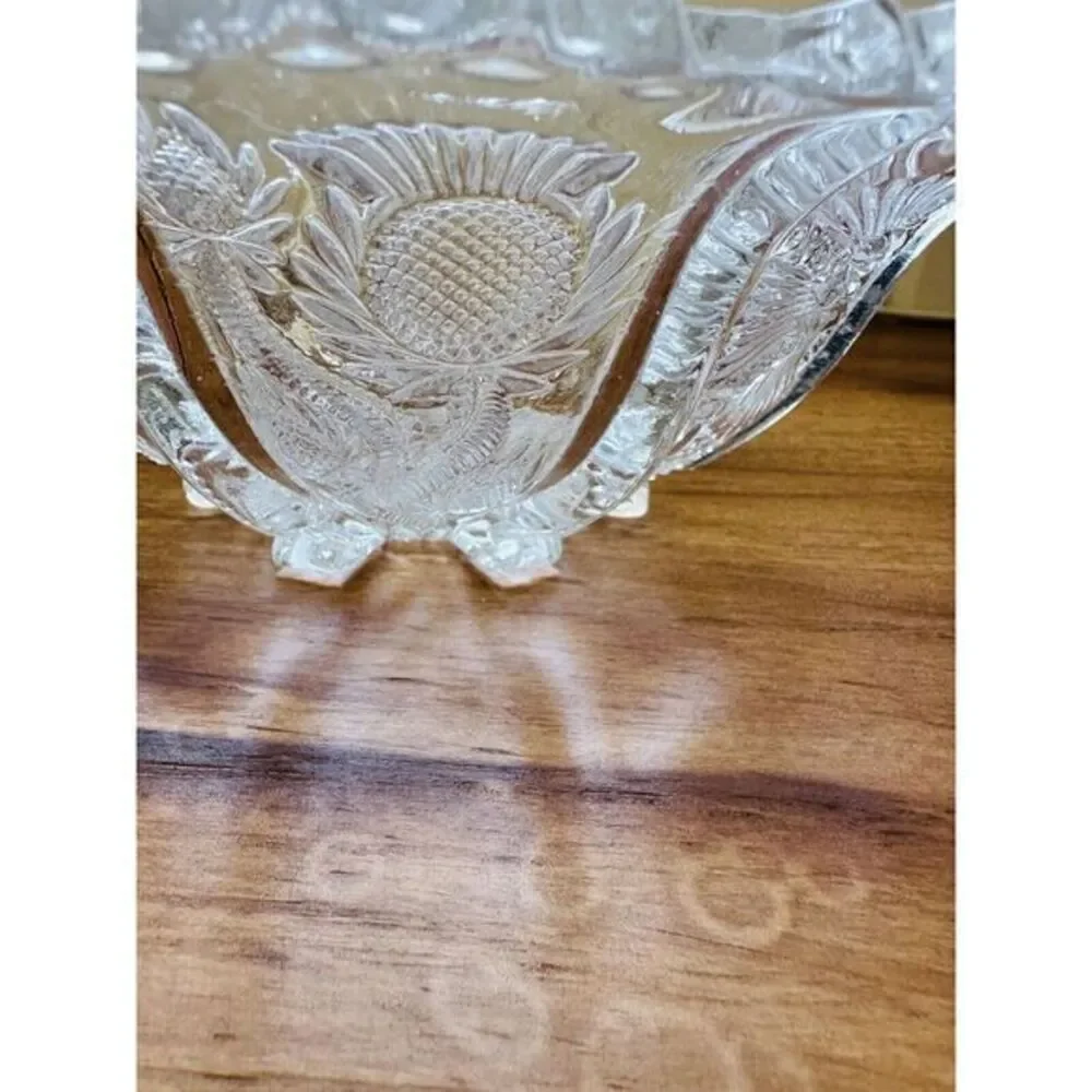 EAPG Higbee Paneled 8 Footed Paneled Thistle Pattern Serving‎ Bowl